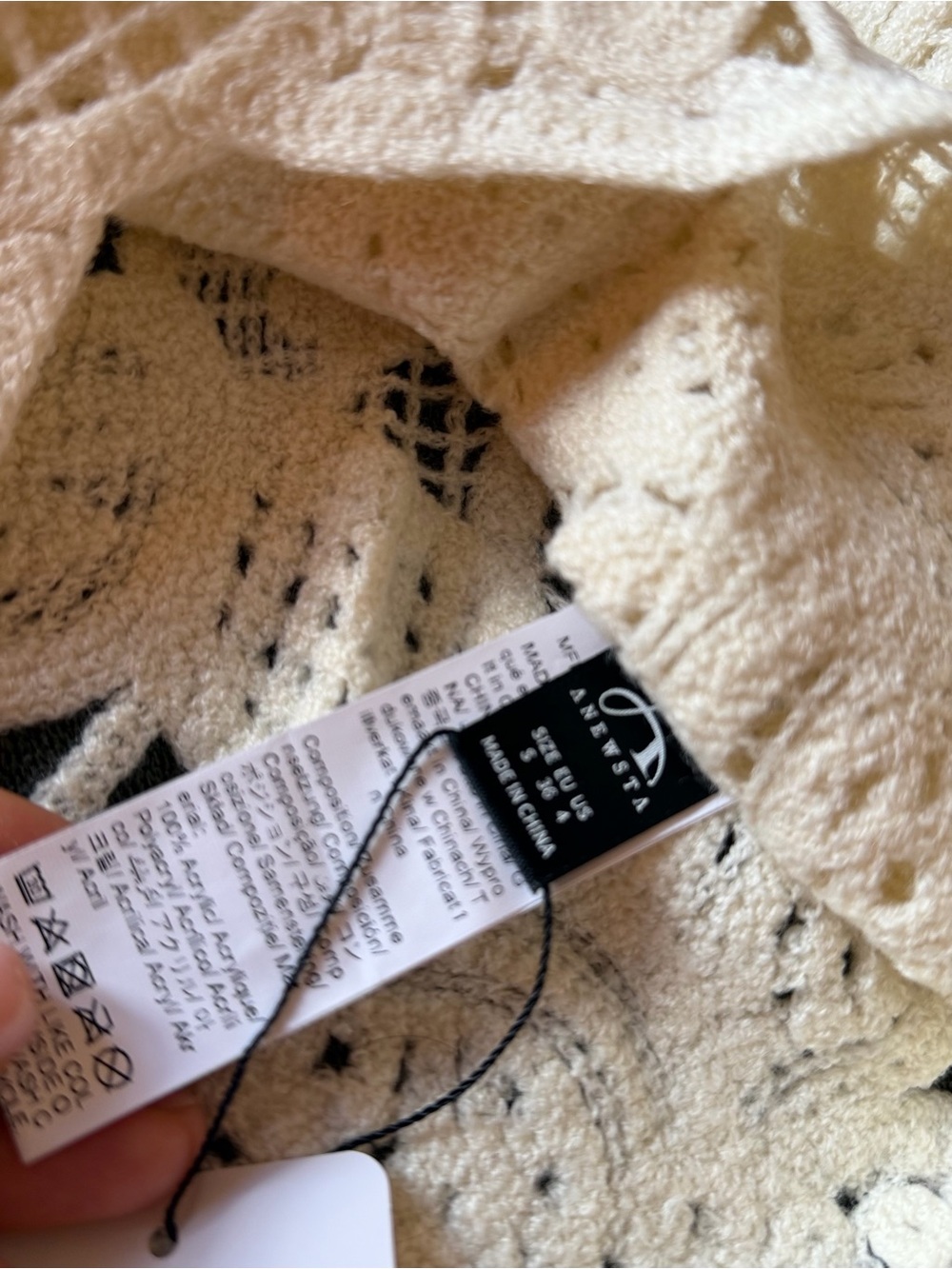 Scalloped Crochet Halter Camisole in Cream - Picture 9 of 9